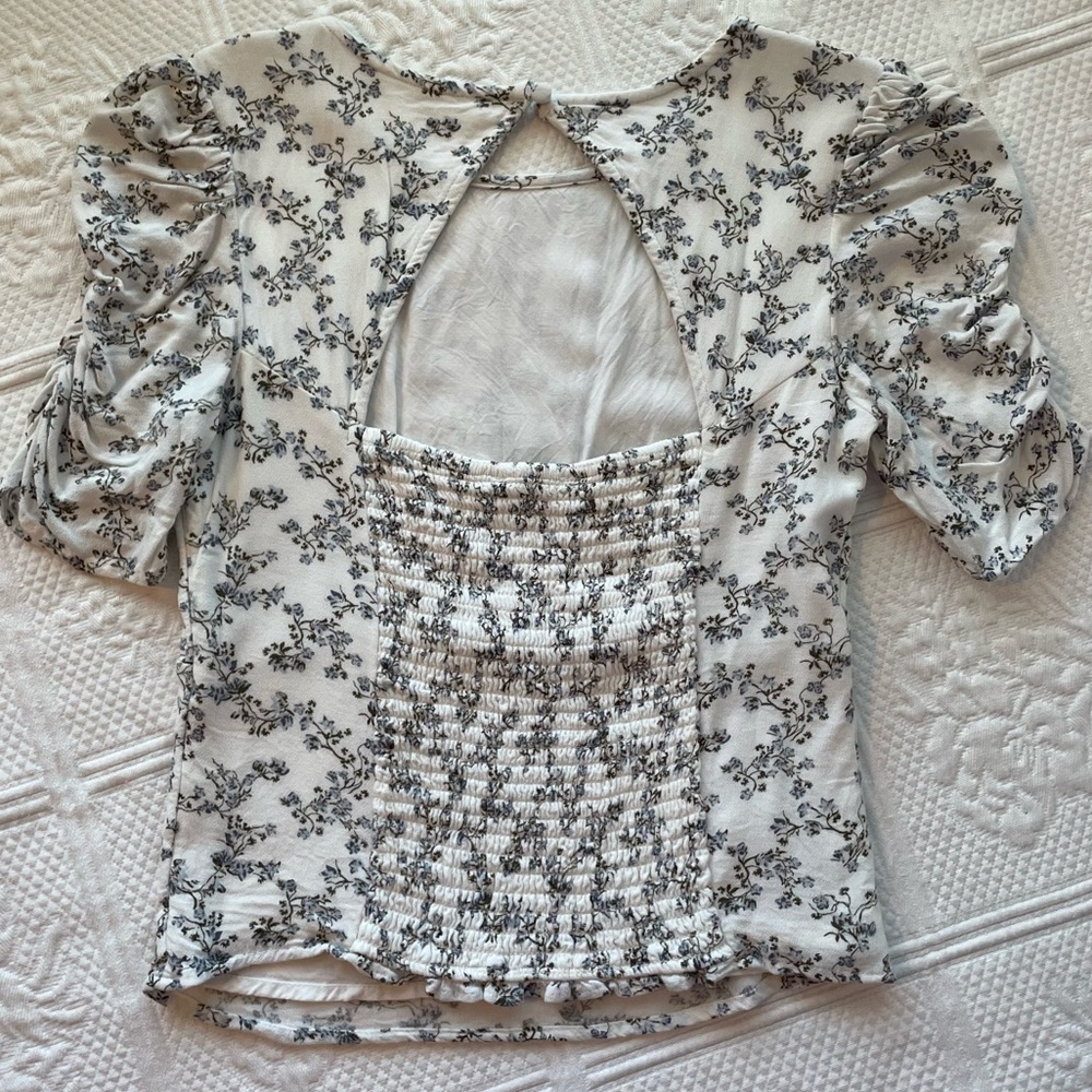 Abercrombie Blue Willow Toile Open Back Short Sleeve Top - Picture 6 of 12